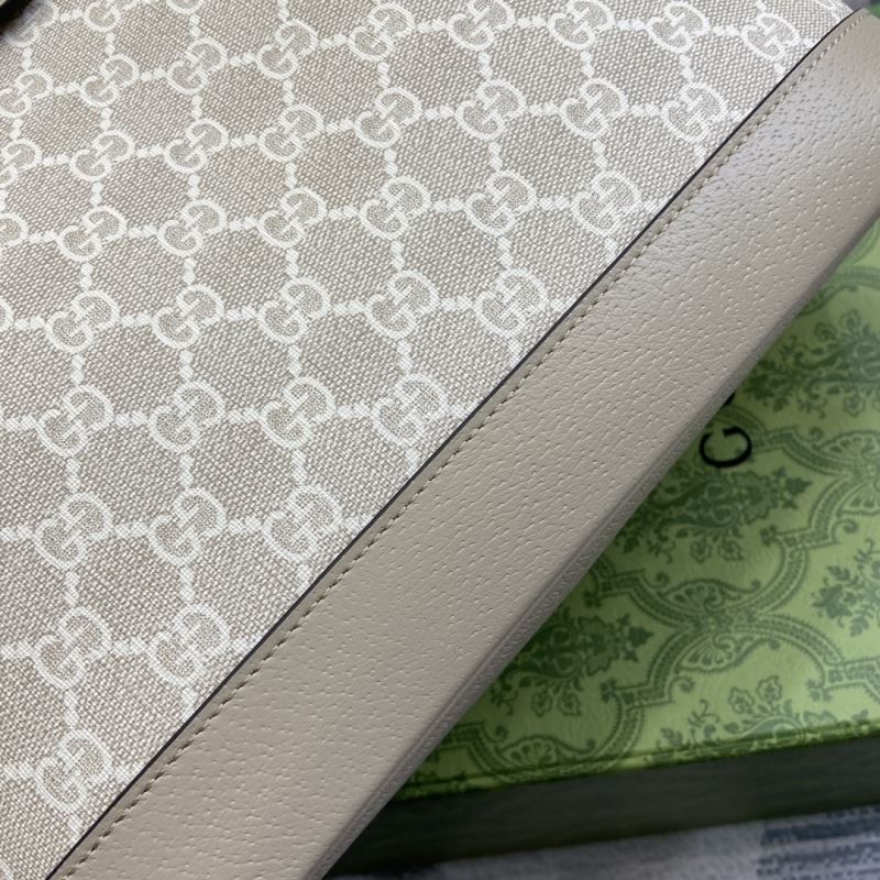 Gvc*1 tote bags